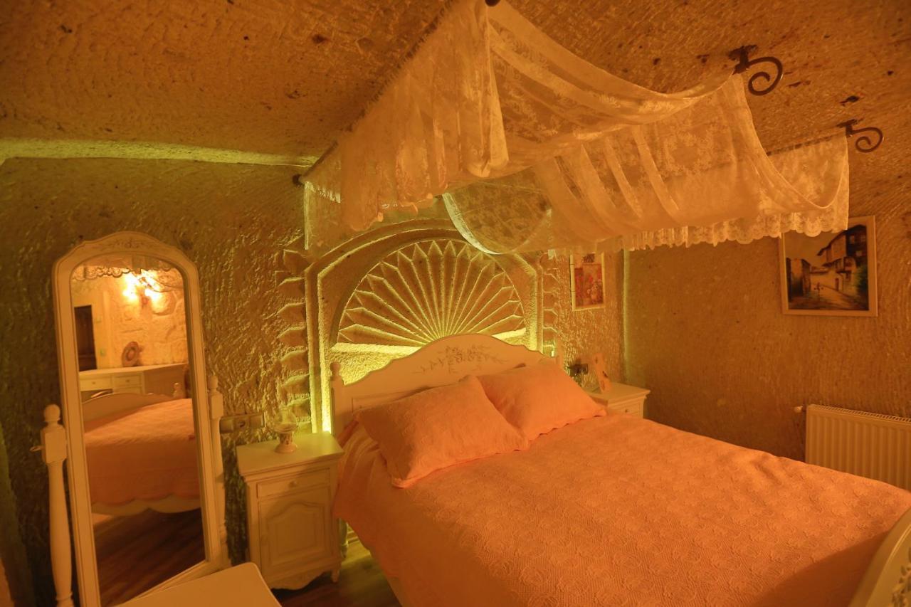 فندق Iris Cave Cappadocia أورتاحصار الغرفة الصورة